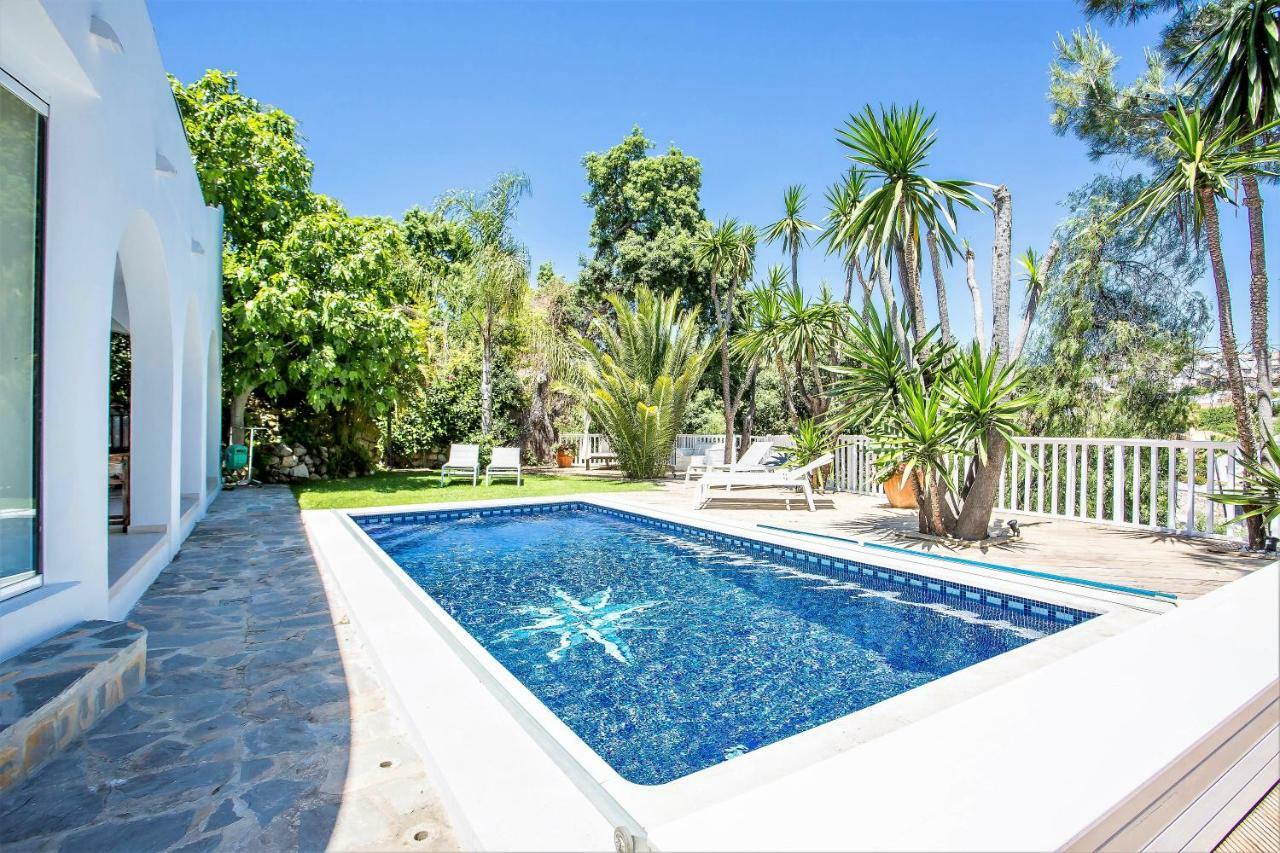 Luxury Villa With Swimming Pool And Jacuzzi Марбеля Екстериор снимка